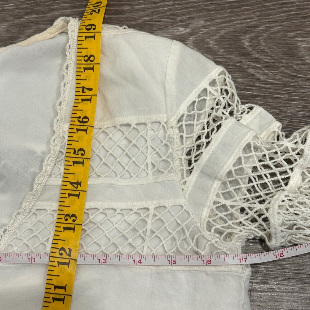 Alexis White Lace Netted Bell Sleeve V-Neck Top XS Boho Crochet Cottage Fairy - Picture 9 of 9